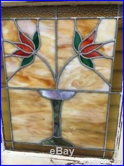 Antique Classic Chicago Bungalow Style Stained Leaded Glass Window 27 by 22