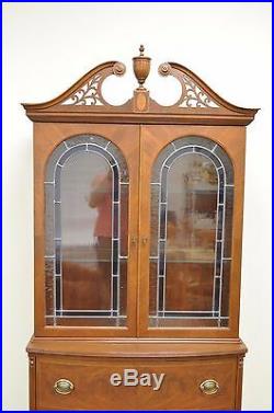 Antique Inlaid Mahogany Stained Leaded Glass Federal Style China Display Cabinet