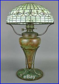 Fine Circa 1910 Antique Tiffany Studios Leaded Glass Shade Bronze Base Oil Lamp