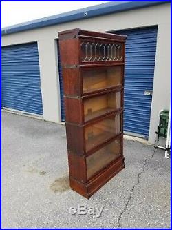 Globe-Wernicke Barrister Bookcase 299 Grade with Leaded Glass Section. (42-19)
