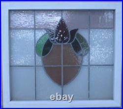 MIDSIZE OLD ENGLISH LEADED STAINED GLASS WINDOW Pretty Floral 25.25 x 22.5