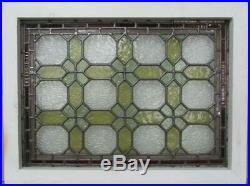 MIDSIZE OLD ENGLISH LEADED STAINED GLASS WINDOW Victorian 24.75 x 18.5