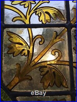 Manhattan Historic Victorian 1800's Century Tudor Stained Glass Window 31x 32