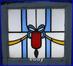 OLD ENGLISH LEADED STAINED GLASS WINDOW Pretty Bow 20.5 x 19