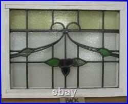 OLD ENGLISH LEADED STAINED GLASS WINDOW Pretty Sweep Design 21.75 x 18.5