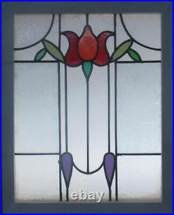 PRETTY FLORAL MIDSIZE OLD ENGLISH LEADED STAINED GLASS WINDOW 21 1/4 x 26 1/4