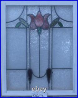 PRETTY FLORAL MIDSIZE OLD ENGLISH LEADED STAINED GLASS WINDOW 21 1/4 x 26 1/4