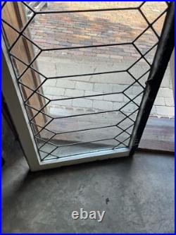 SG 4319 antique picket fence style Leaded glass window 23.5 x 40.5