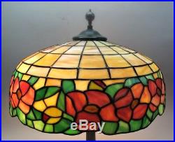 Signed CHICAGO MOSAIC Stained Glass Lamp with Floral Design c. 1915 leaded antique