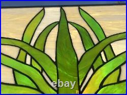 VINTAGE STAINED GLASS WINDOW 23 1/4 x 19 5/8 8000 Sq Ft HOME SAVE NEW
