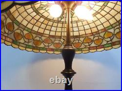 Vintage Leaded Glass Tiffany Style Lampshade 20