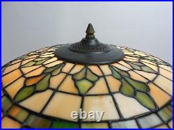 Vintage Leaded Glass Tiffany Style Lampshade 20