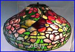 Vintage Somers Museum Replica Peony Leaded Glass Table Lamp