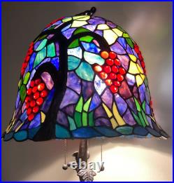 Vintage Tiffany Reproduction Grape Vine Trunk Base Leaded Glass Lamp Bronze 39