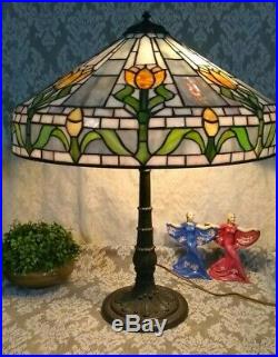 Wilkinson Tulip leaded glass lamp Handel Tiffany Duffner arts crafts slag era